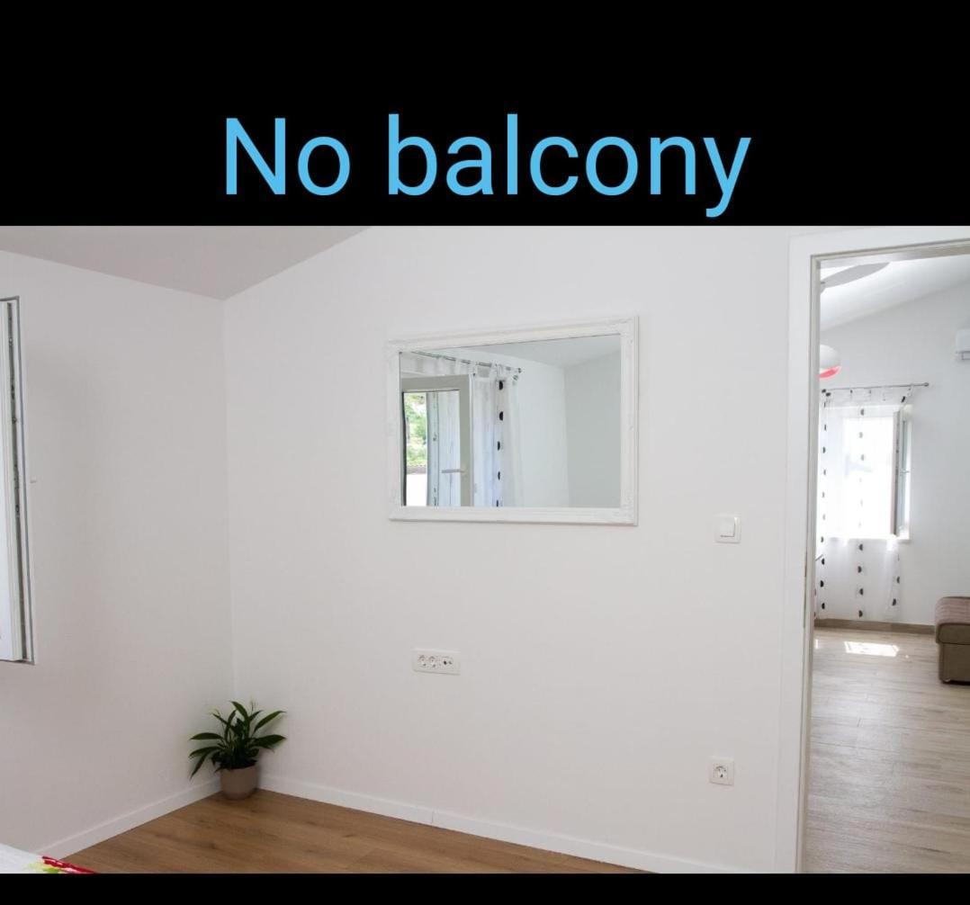 Unforgettable Sea View Apartments Bakota โปดสตรานา ห้อง รูปภาพ